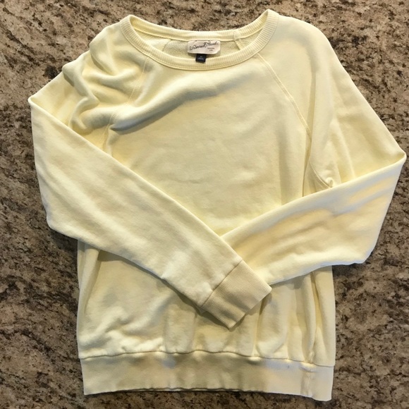 Universal Thread Crew Neck Sweater 